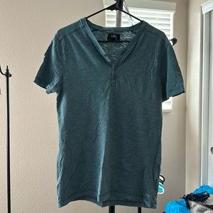 Rock and republic men’s pull on t